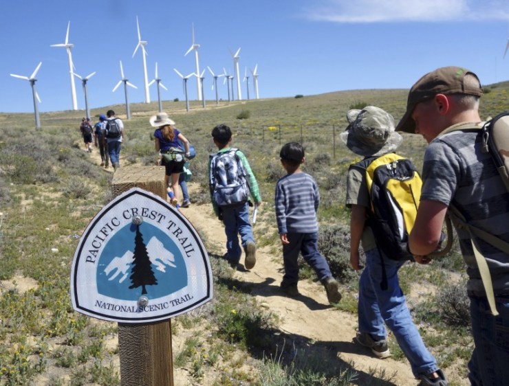 kids hiking program